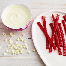 Strawberry Twists Candy Tub, 33.3 Oz., 105 Ct.